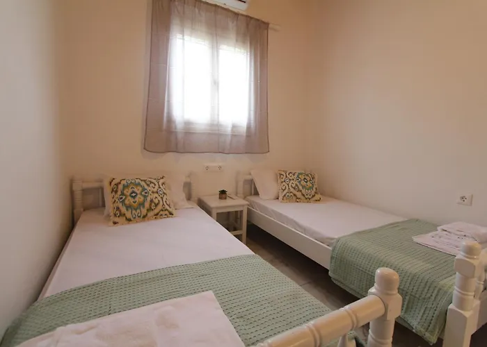 Вилла Rouvis With Outdoor Hot Tub *